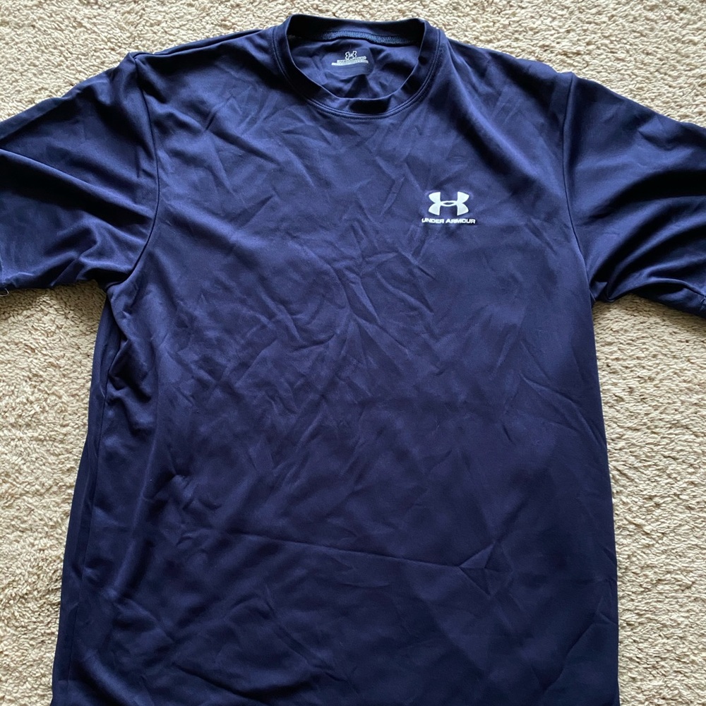 Under Armour T-shirt